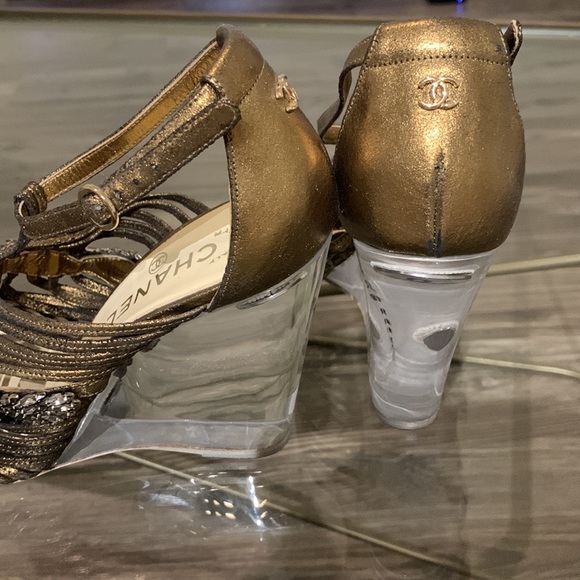 Chanel Heels - Picture 8 of 11